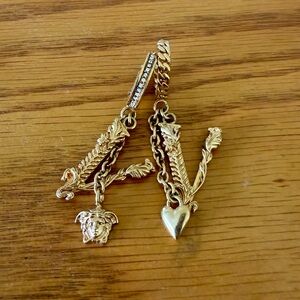 Versace Virtus Drop Earrings Gold Tone Medusa Charm Baroque V